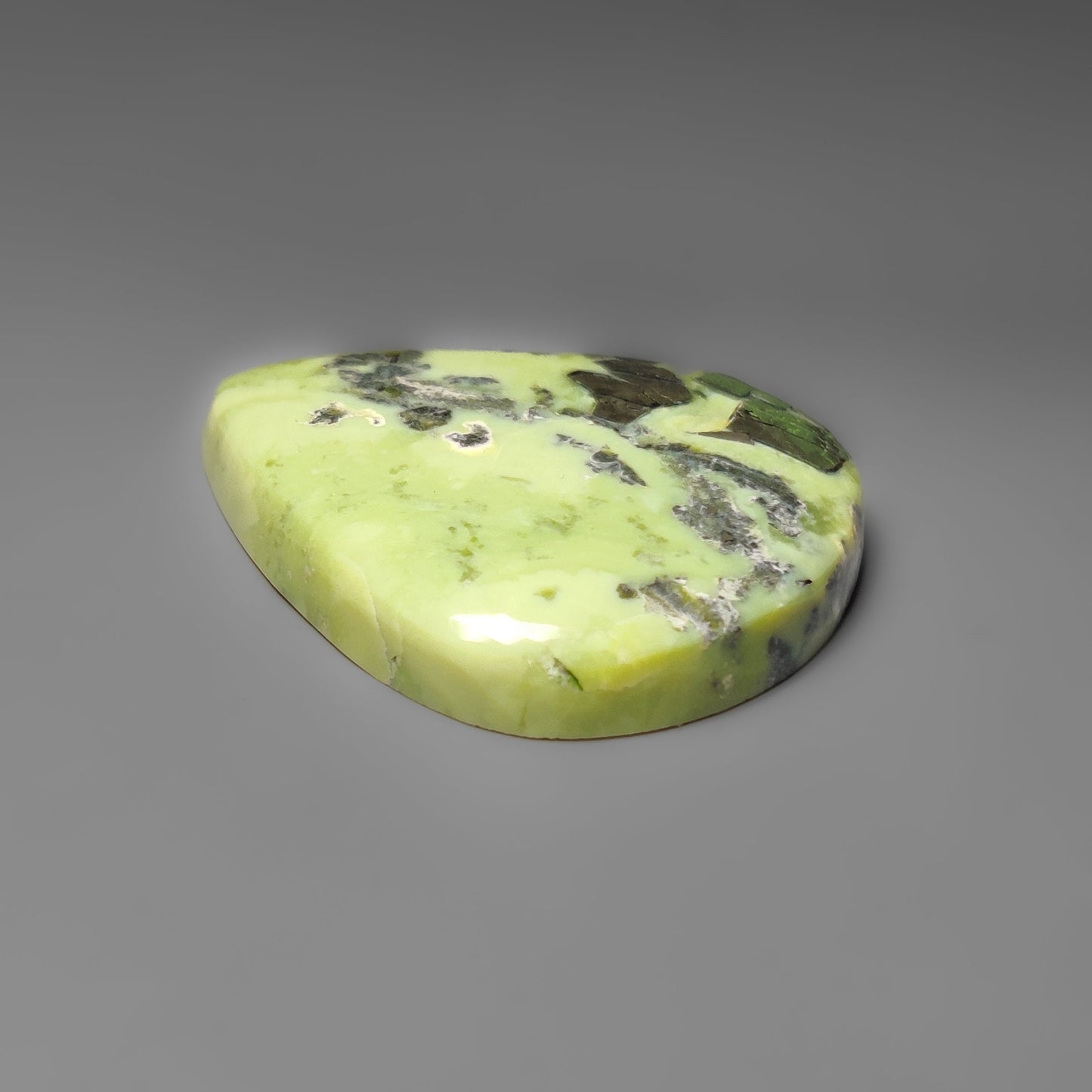 Serpentine,Pyrite