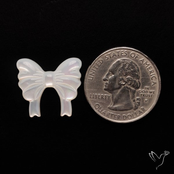 Mother Of Pearl Bow Tie Carving