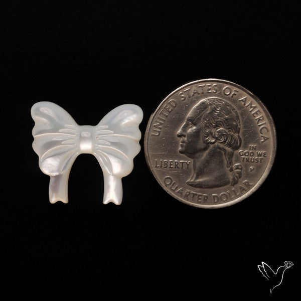 Mother Of Pearl Bow Tie Carving