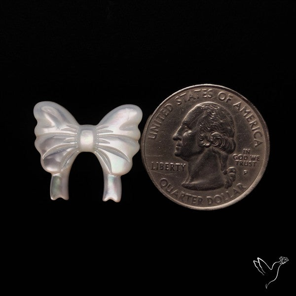 Mother Of Pearl Bow Tie Carving