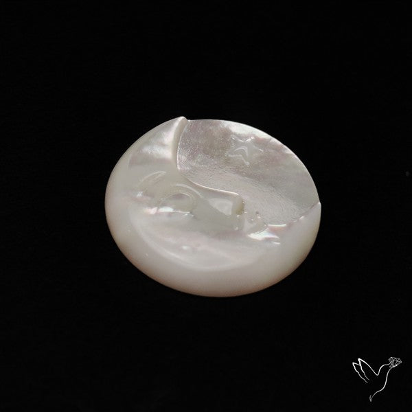 Mother Of Pearl Moonface Carving
