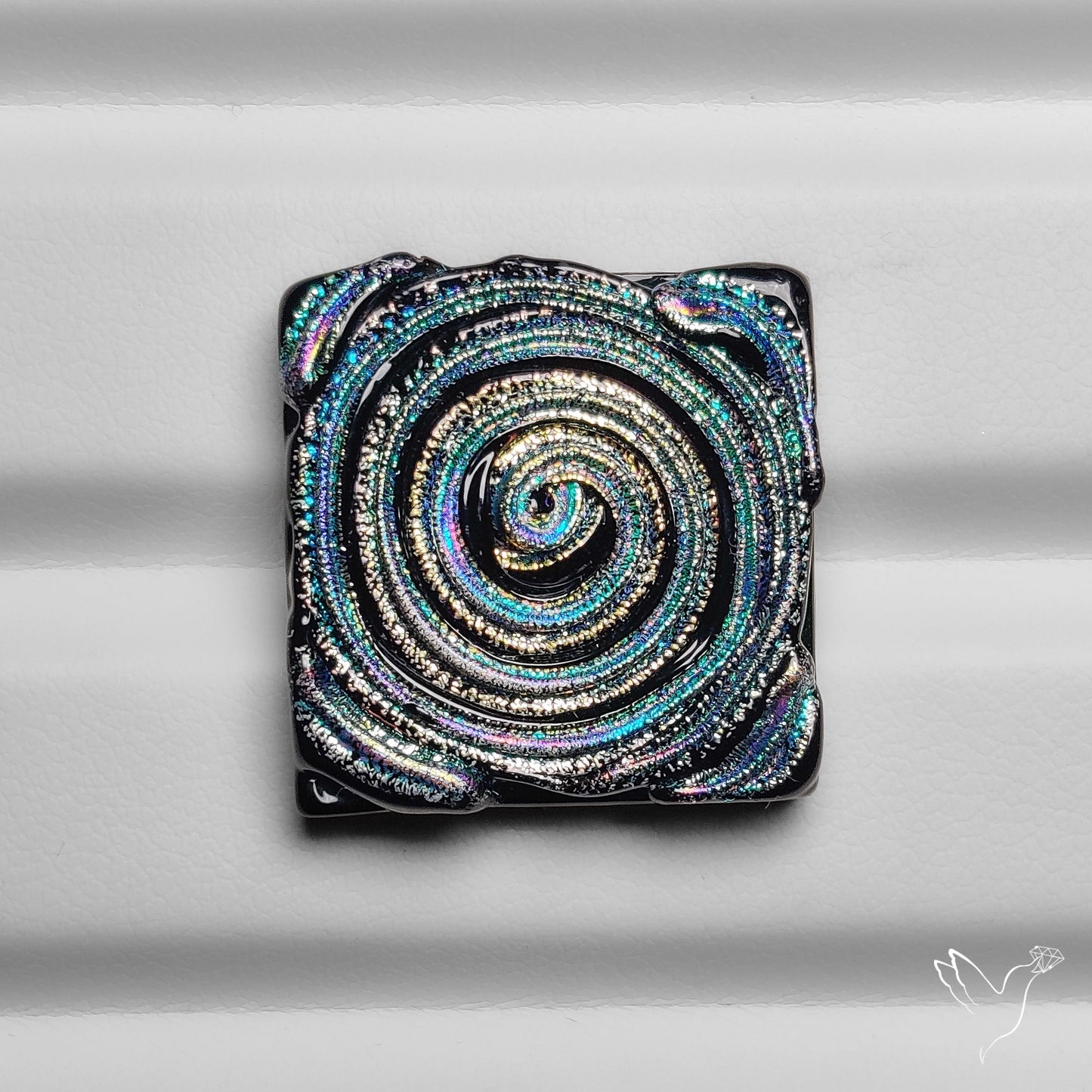Dichroic Glass Artistic Spiral Carving