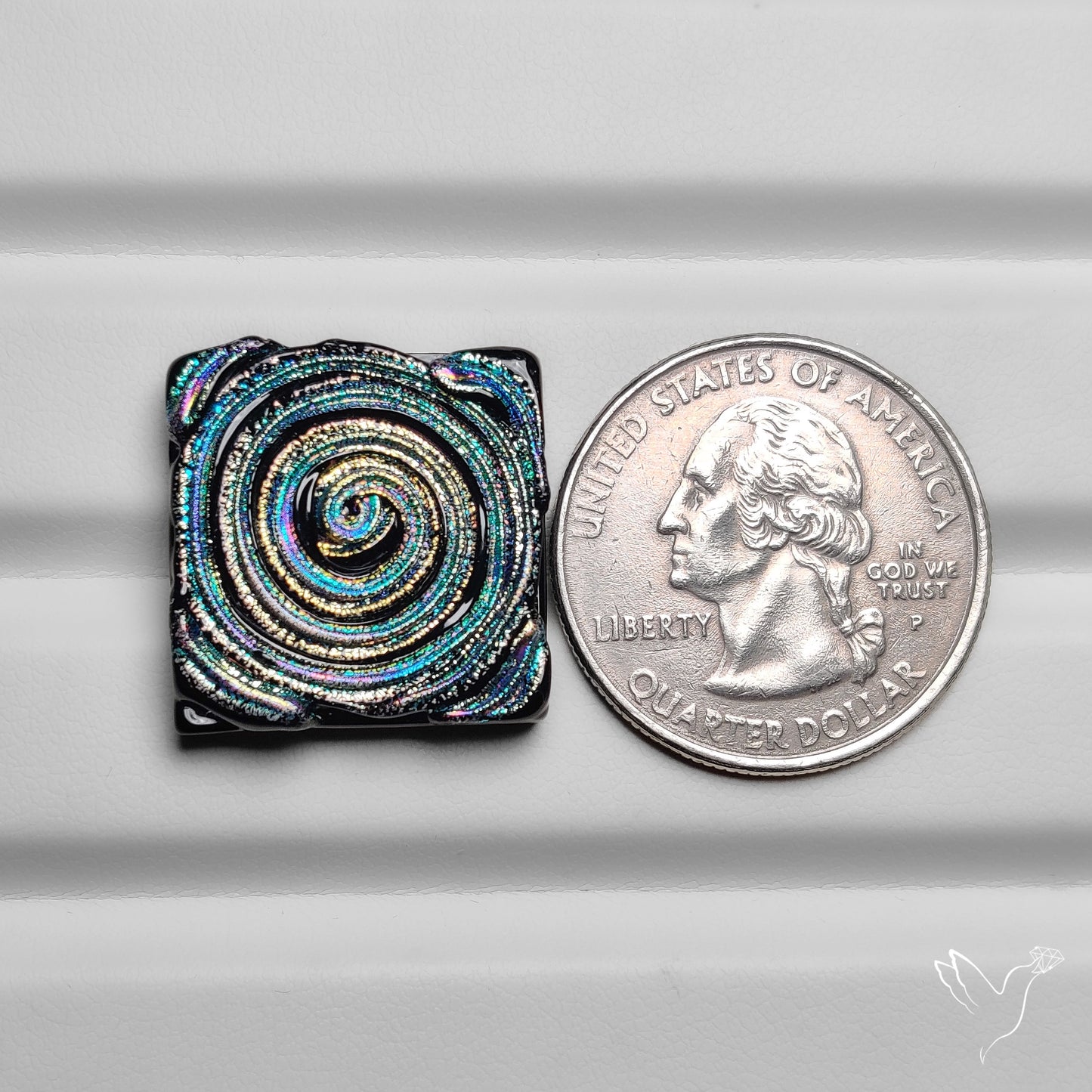 Dichroic Glass Artistic Spiral Carving