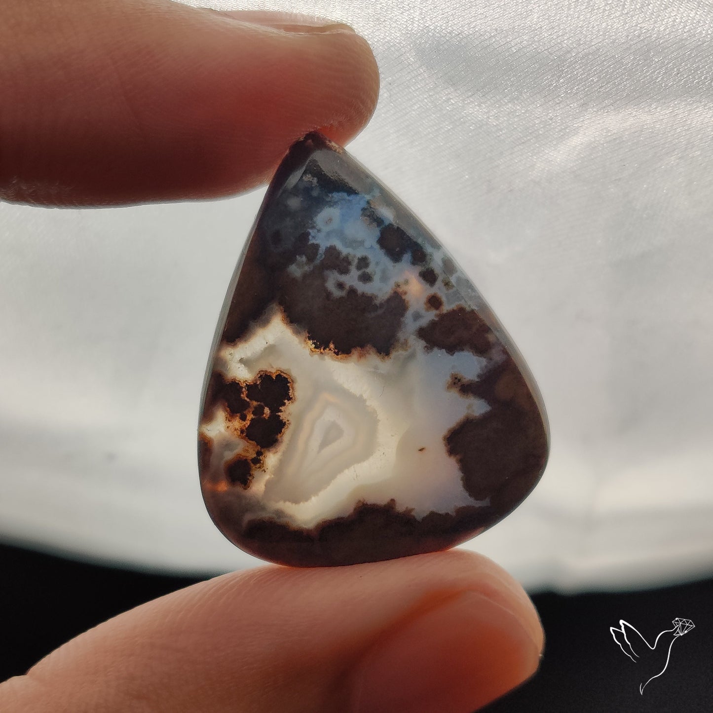 Moroccan Seam Agate Cabochon
