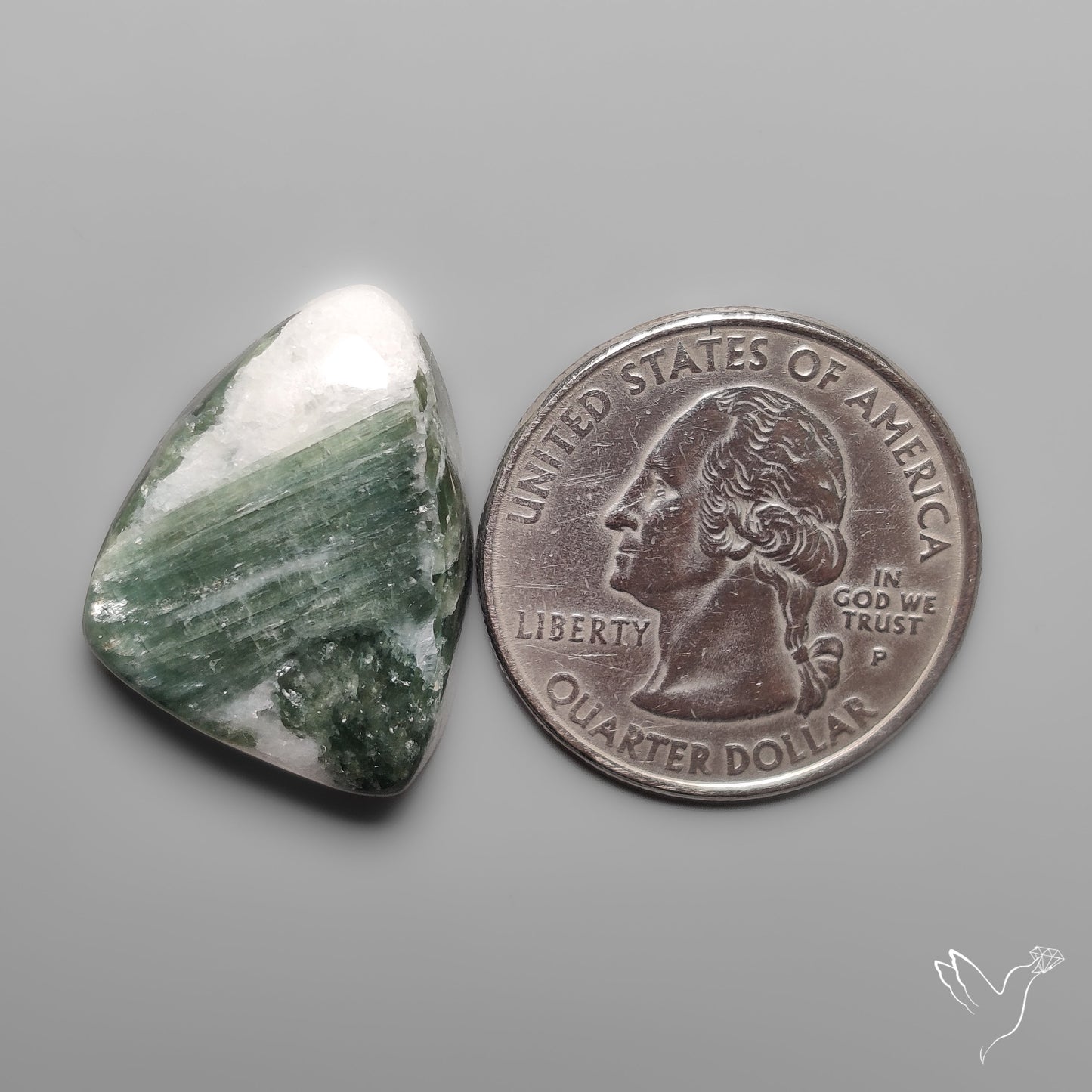 Flashy Green Tourmaline in Quartz