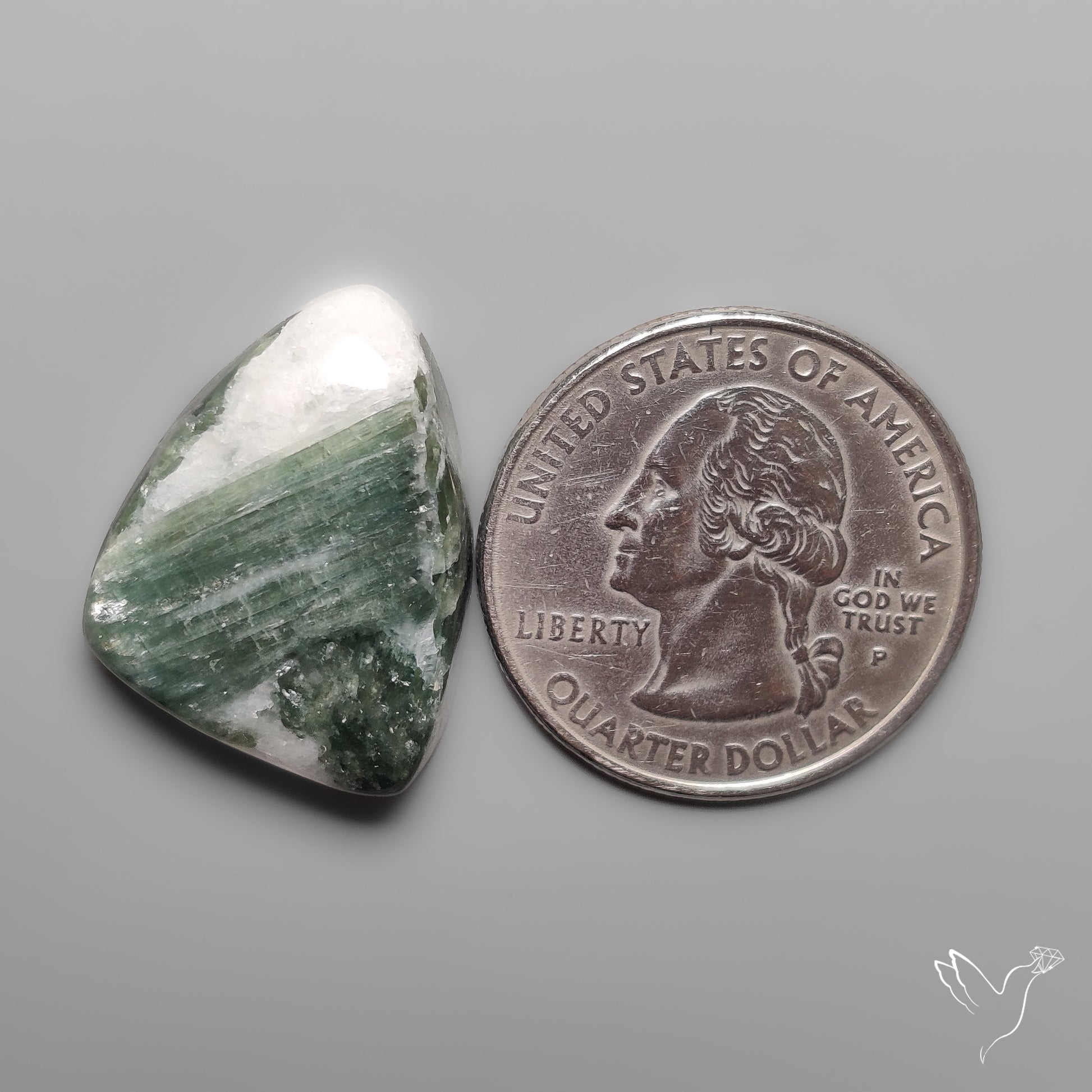 Flashy Green Tourmaline in Quartz