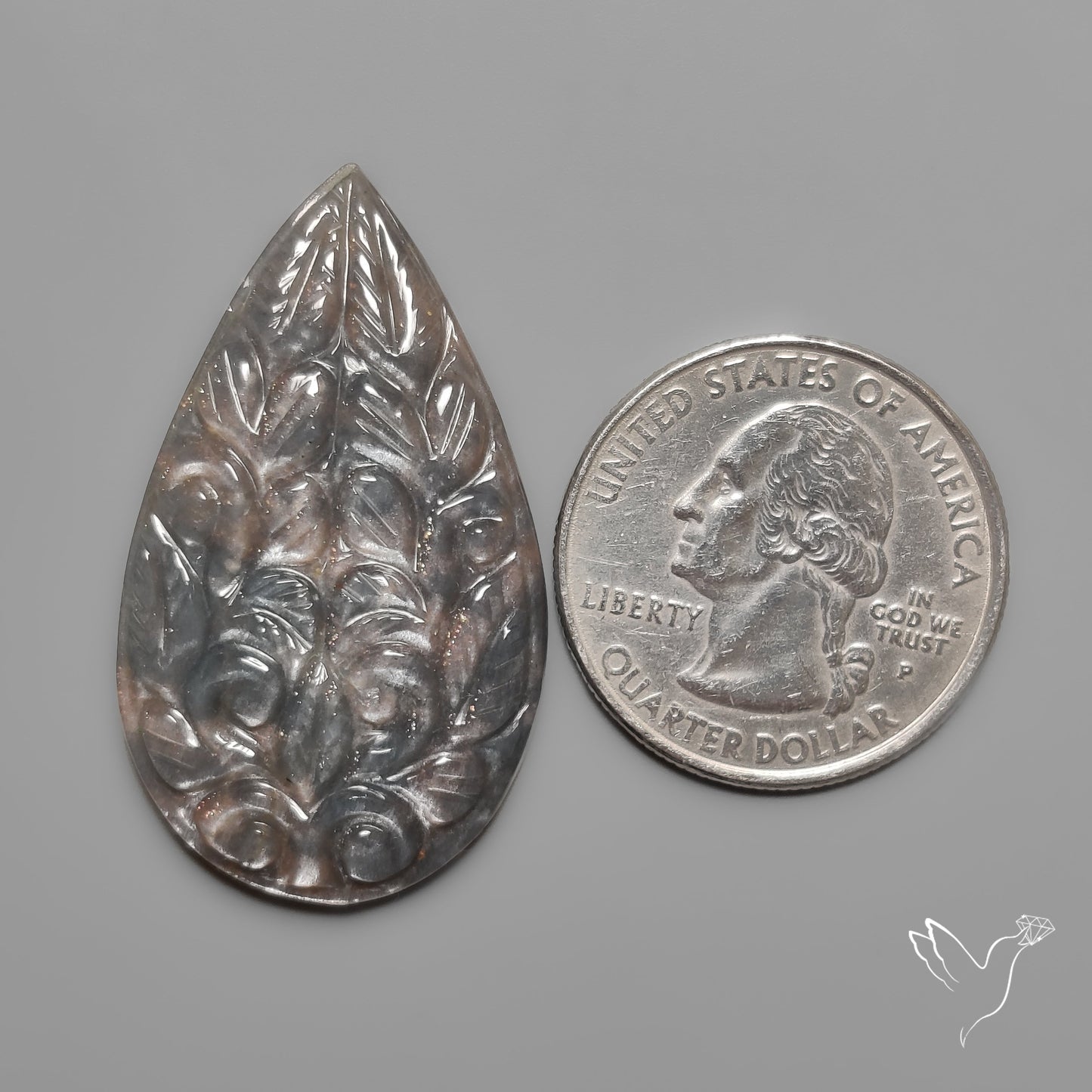 Black Moonstone Mughal Carving