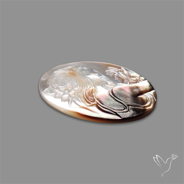 Mother Of Pearl Woman with Rose Cameo