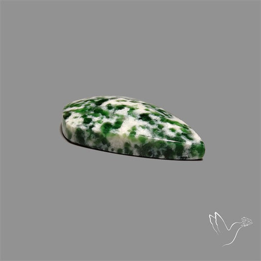 Chrome Diopside In Quartz Cabochon