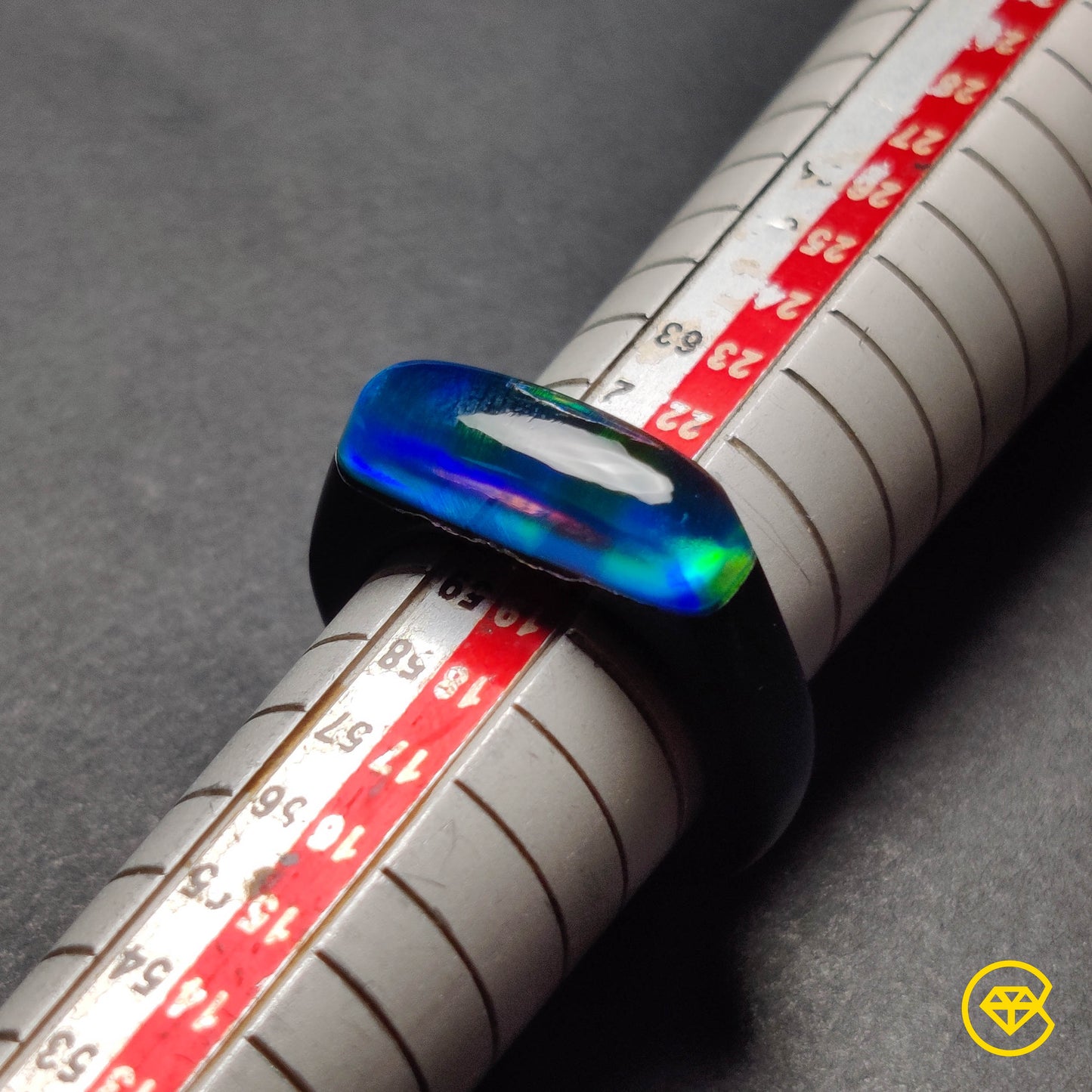 Aurora Opals|Onyx