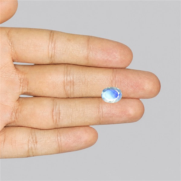 Raibow Moonstone Faceted Fine Gemstone