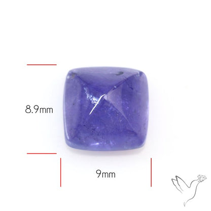Faceted Tanzanite Sugarloaf Gemmy