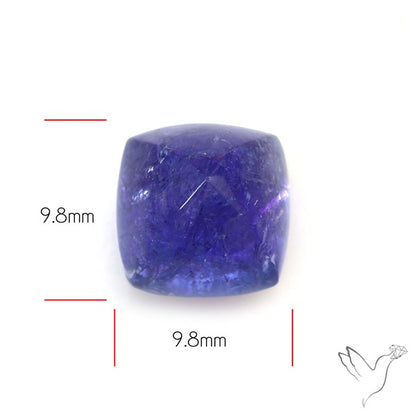 Faceted Tanzanite Sugarloaf Gemmy