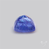 Faceted Tanzanite Sugarloaf Gemmy