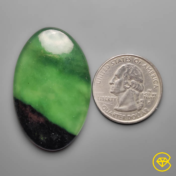 Bicolour Gemmy Serpentine Cabochon