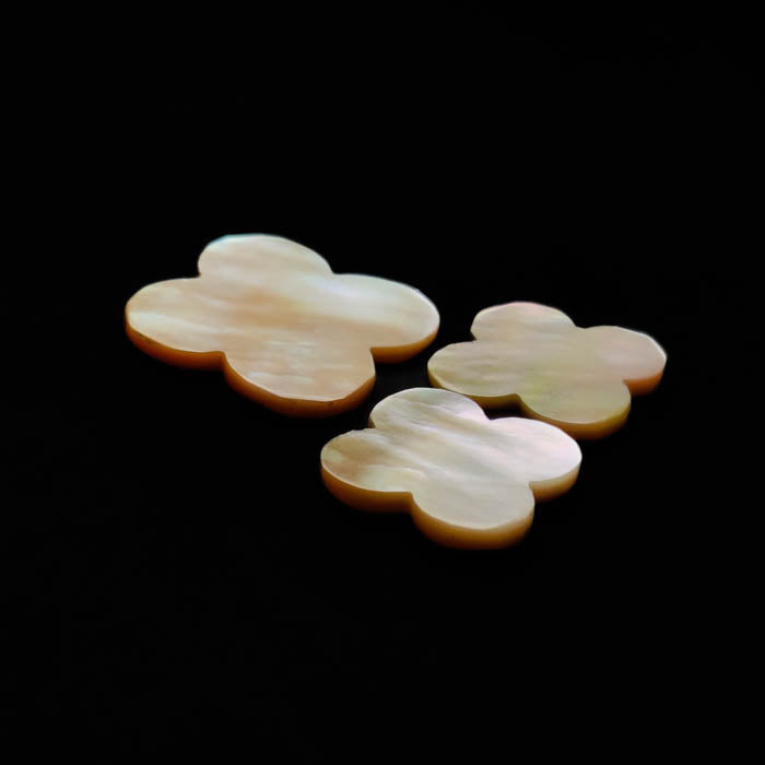 Mother Of Pearl Clover Carving Set