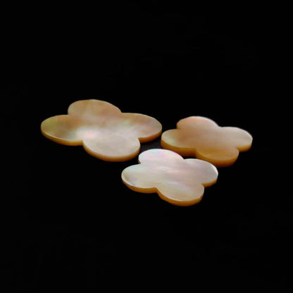 Mother Of Pearl Clover Carving Set