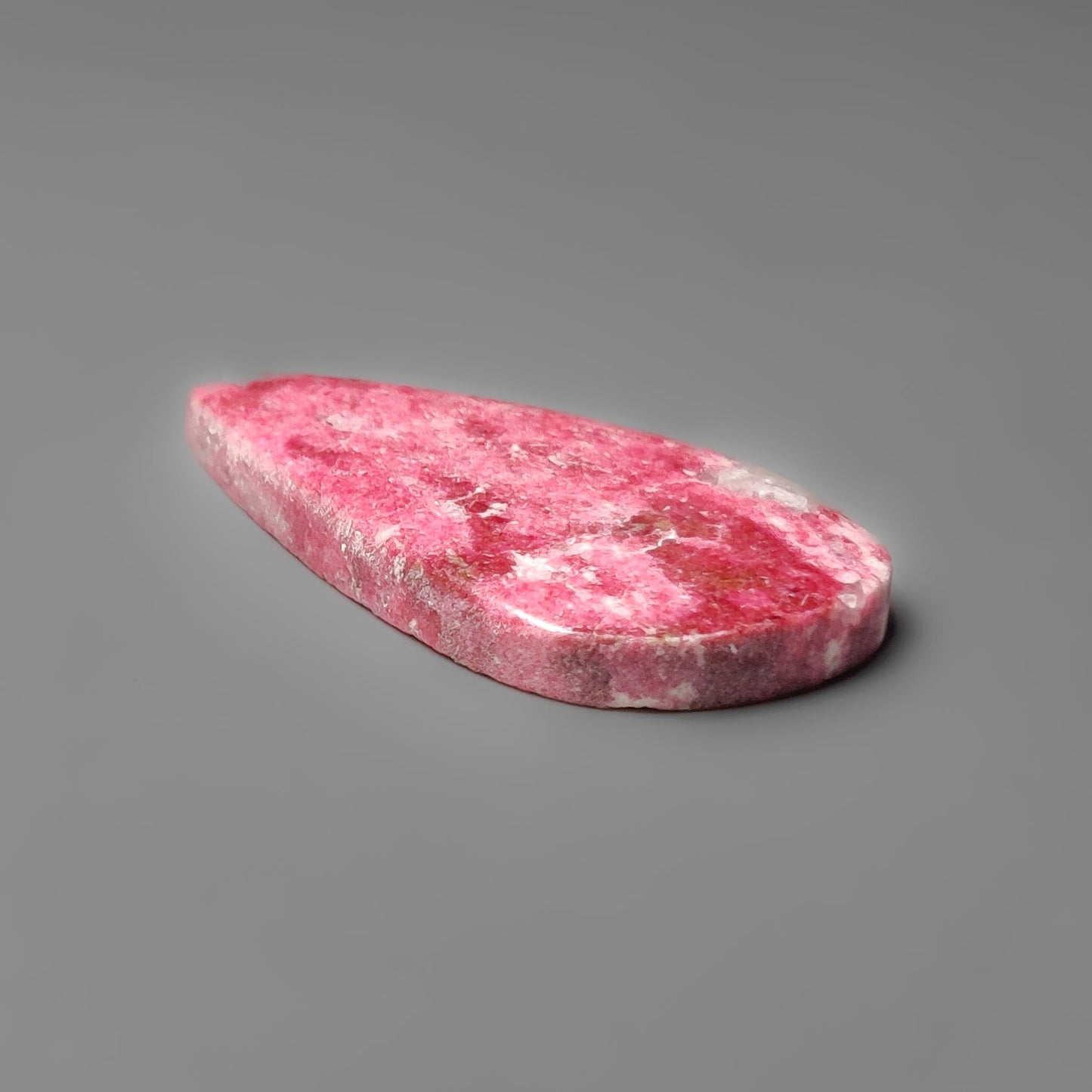 Thulite