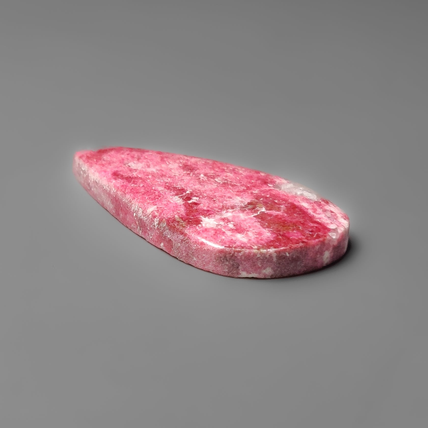 Thulite