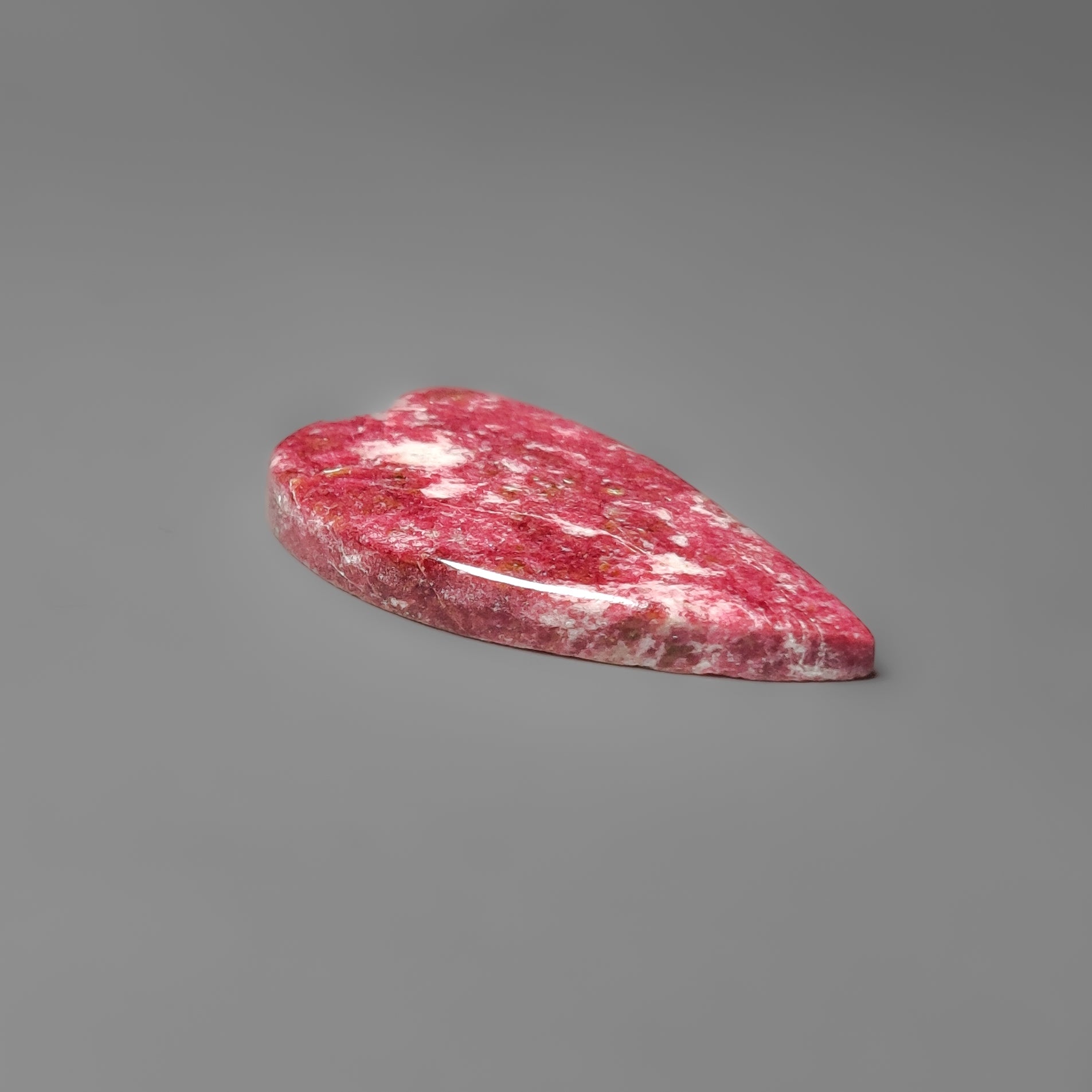 Thulite