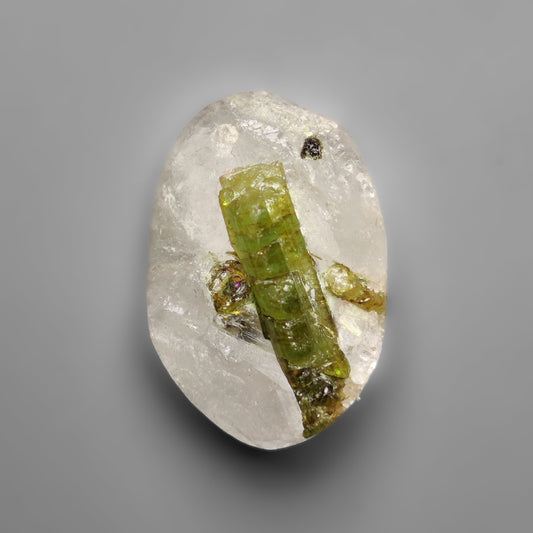 Tourmaline,Quartz