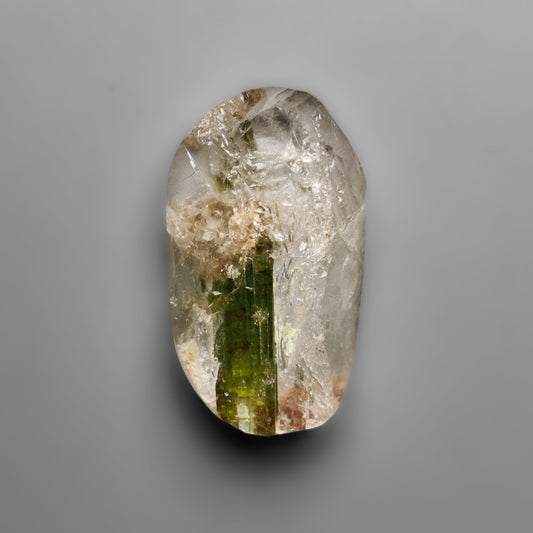 Tourmaline,Quartz