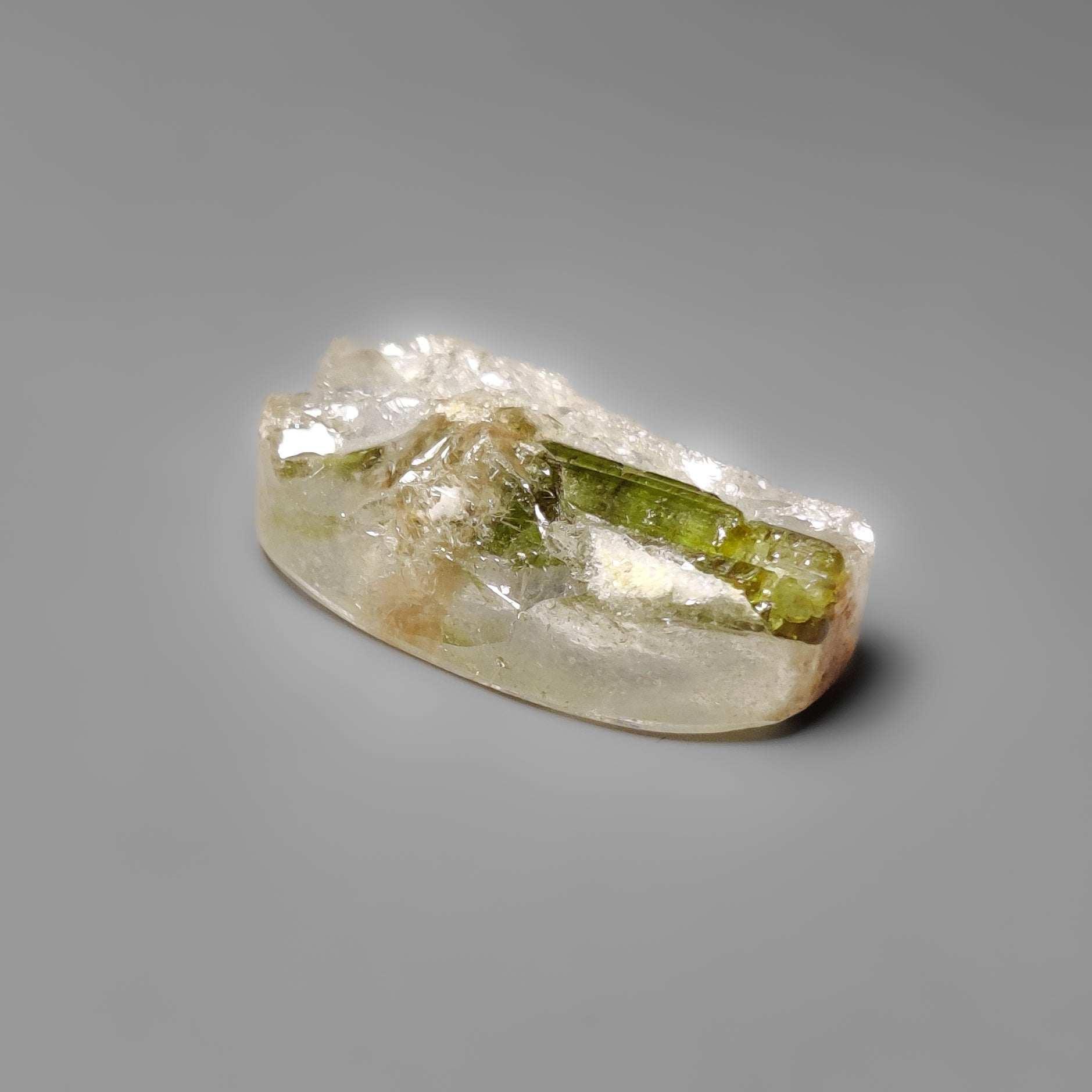 Tourmaline,Quartz