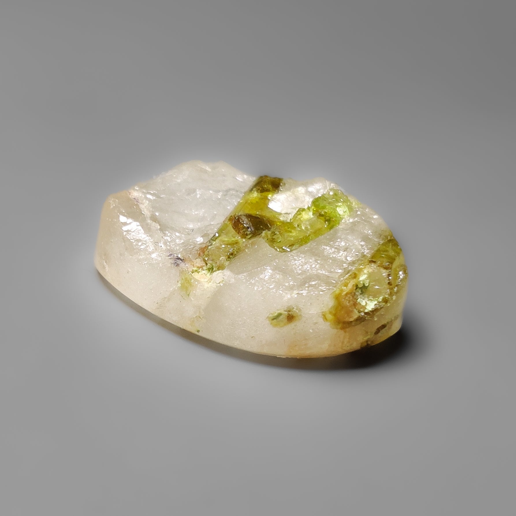 Tourmaline,Quartz