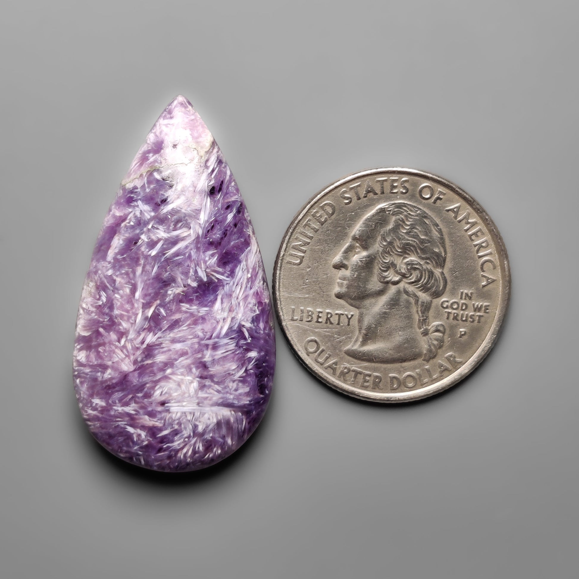 Charoite,Quartz