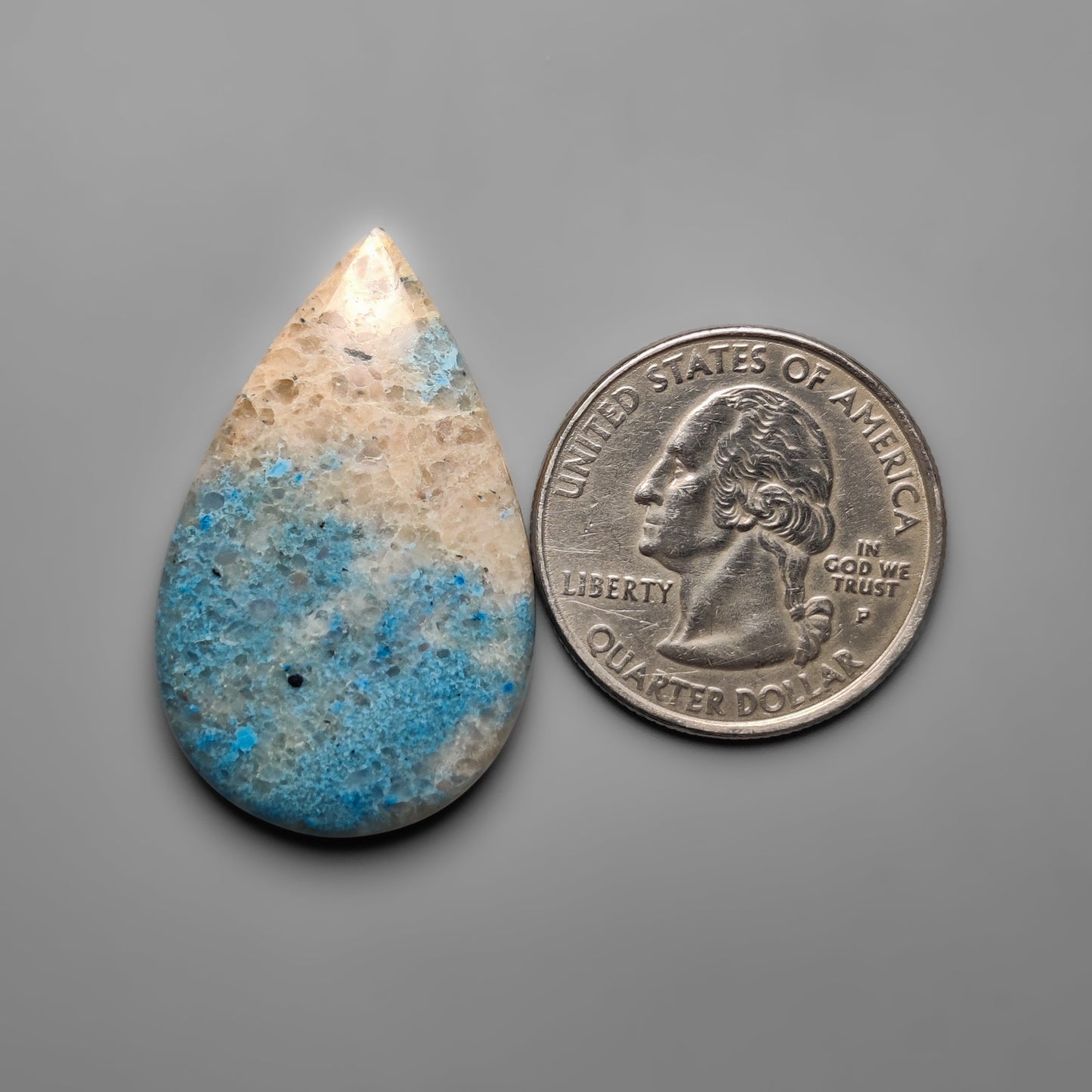 Papagoite,Quartz