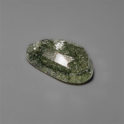 Chlorite in Quartz Rose Cut