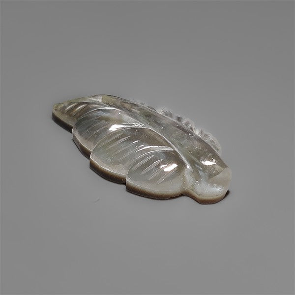 Mother Of Pearl With Himalayan Quartz Leaf Carving Doublet