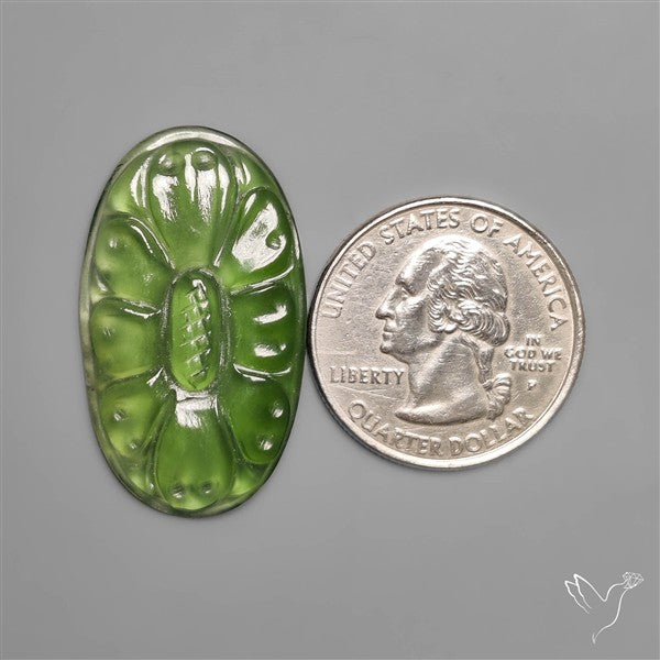 Gemmy Serpentine Mughal Carving
