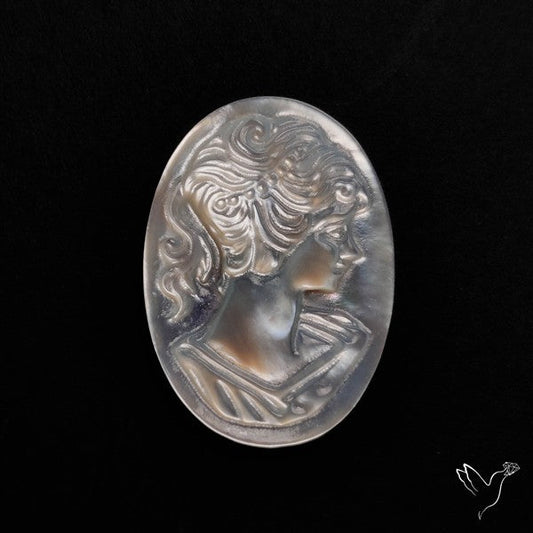 Mother Of Pearl Woman Cameo Victorian Carving