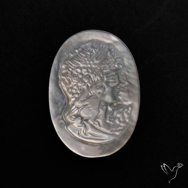 Mother Of Pearl Woman Cameo Victorian Carving