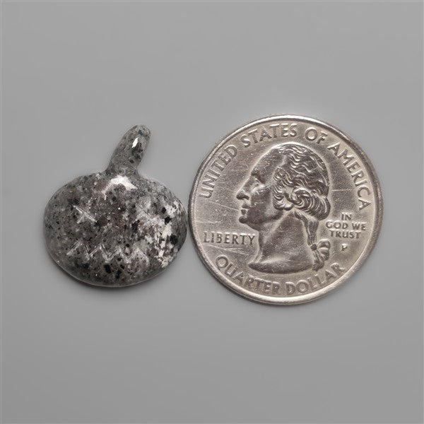 Yooperlite Jack-O-Lantern Carving (glows orange under UV Light)