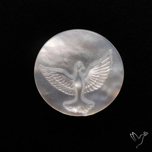 Mother Of Pearl Flying Eagle Carving
