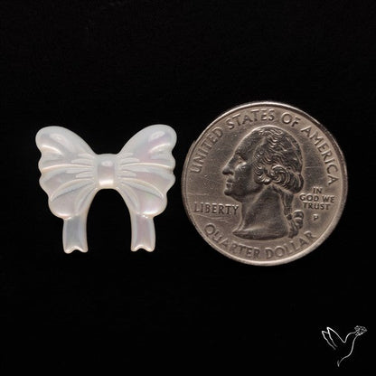 Mother Of Pearl Bow Tie Carving