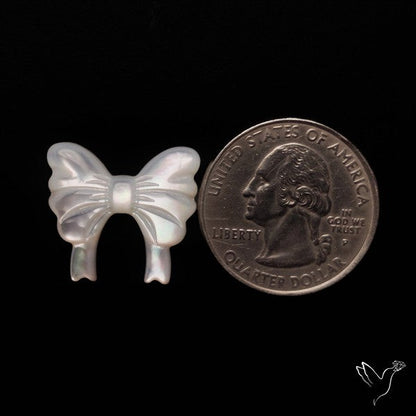 Mother Of Pearl Bow Tie Carving
