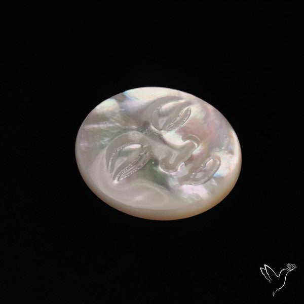 Mother Of Pearl Moonface Carving