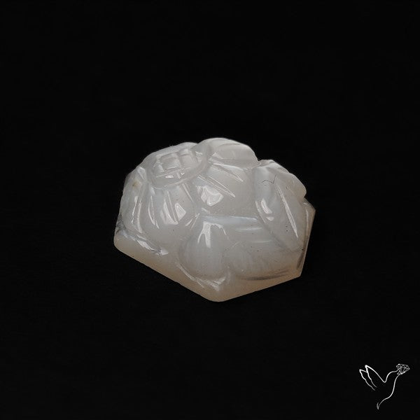 White Moonstone Mughal Carving