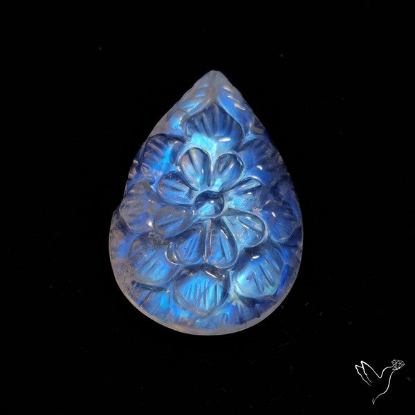 Rainbow Moonstone Mughal Carving