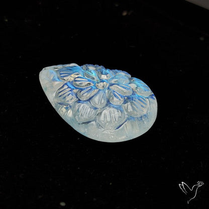 Rainbow Moonstone Mughal Carving