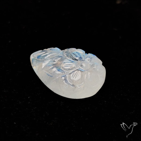 Rainbow Moonstone Mughal Carving