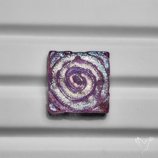 Dichroic Glass Artistic Spiral Carving