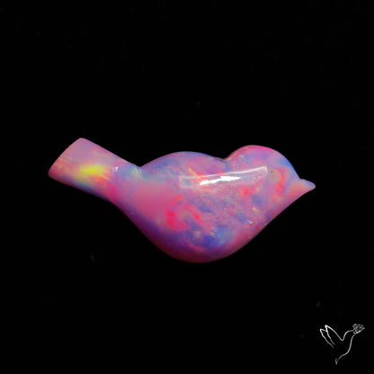 Aurora Opal Bird Carving