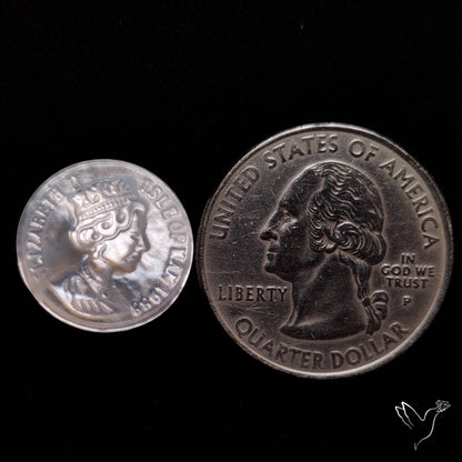 Mother Of Pearl Queen Carving