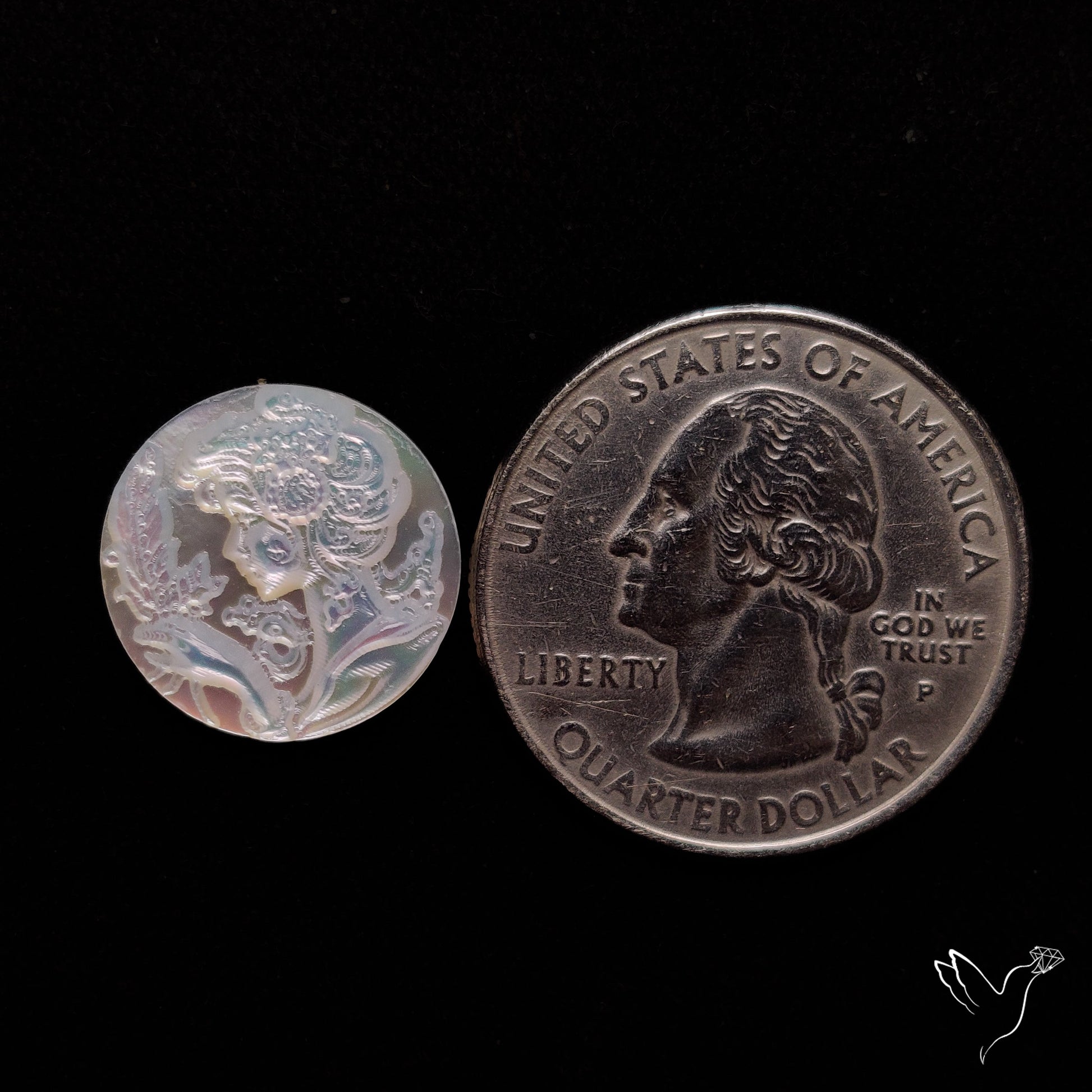 Mother Of Pearl Woman Cameo with Flowers Carving