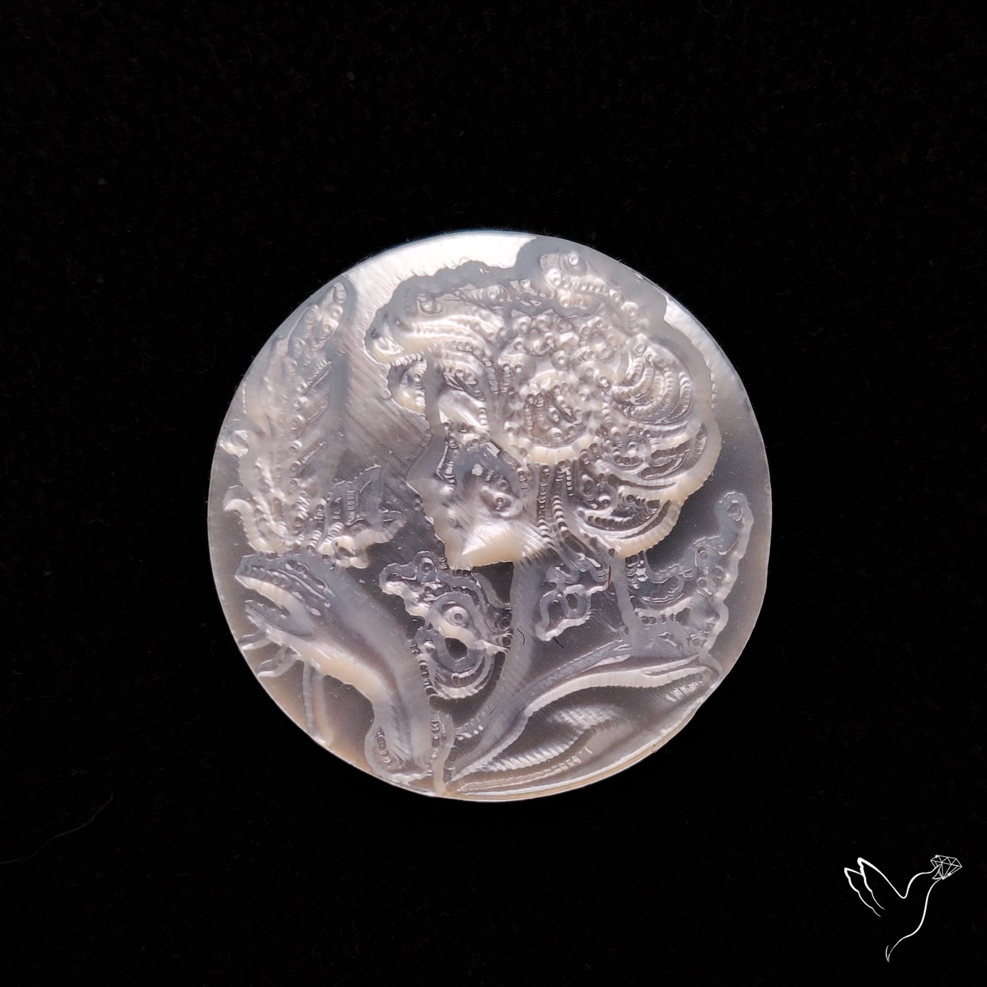 Mother Of Pearl Woman Cameo with Flowers Carving
