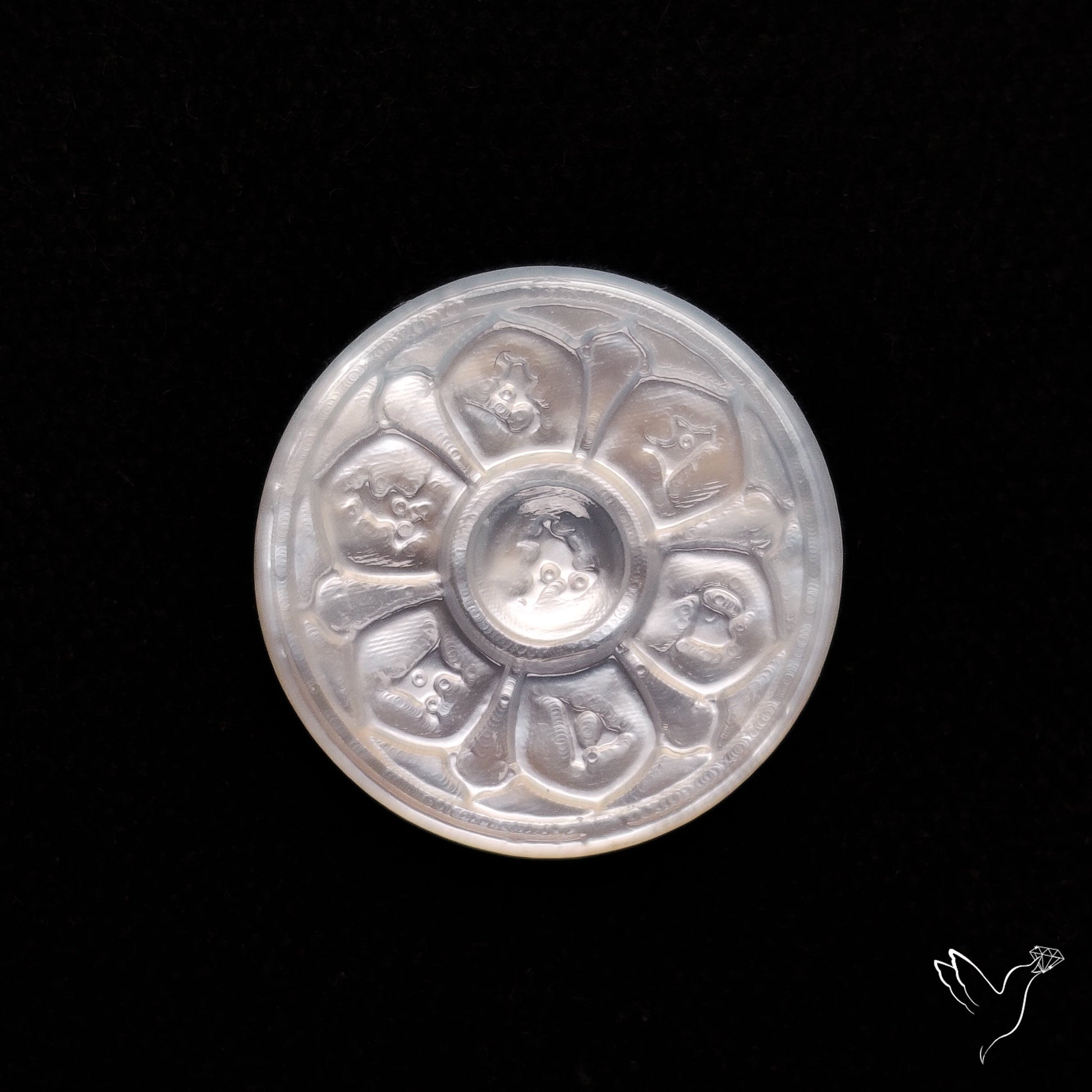 Mother Of Pearl Chakra Carving